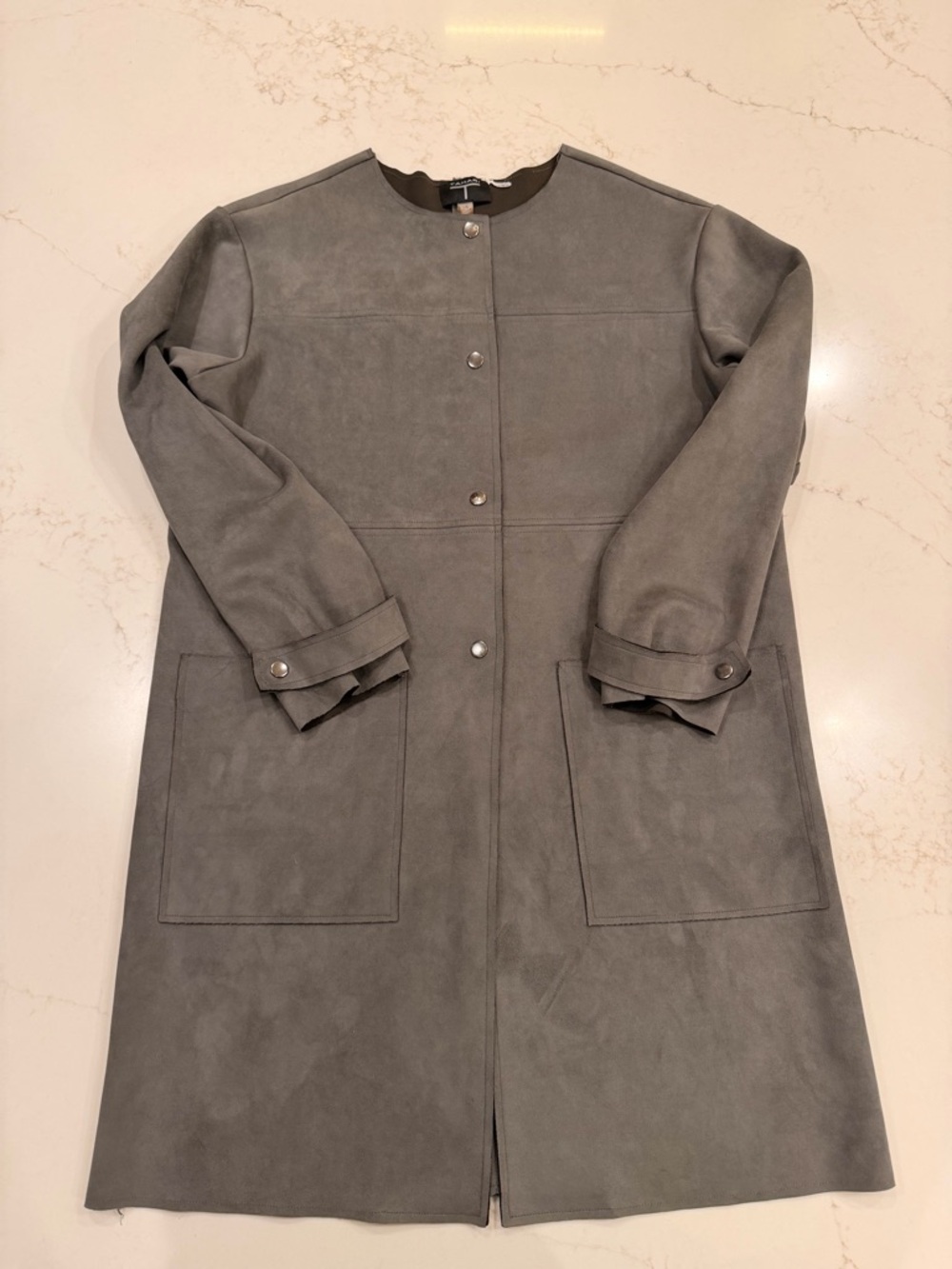 Tahari Women’s Large Gray Faux Suede Snap Front Coat Long Jacket Pocketed